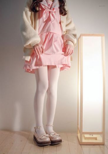 女大学生的沙龙室酷客_1080P高清视频观看