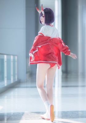 日本娇小侵犯hd_HD在线播放观看